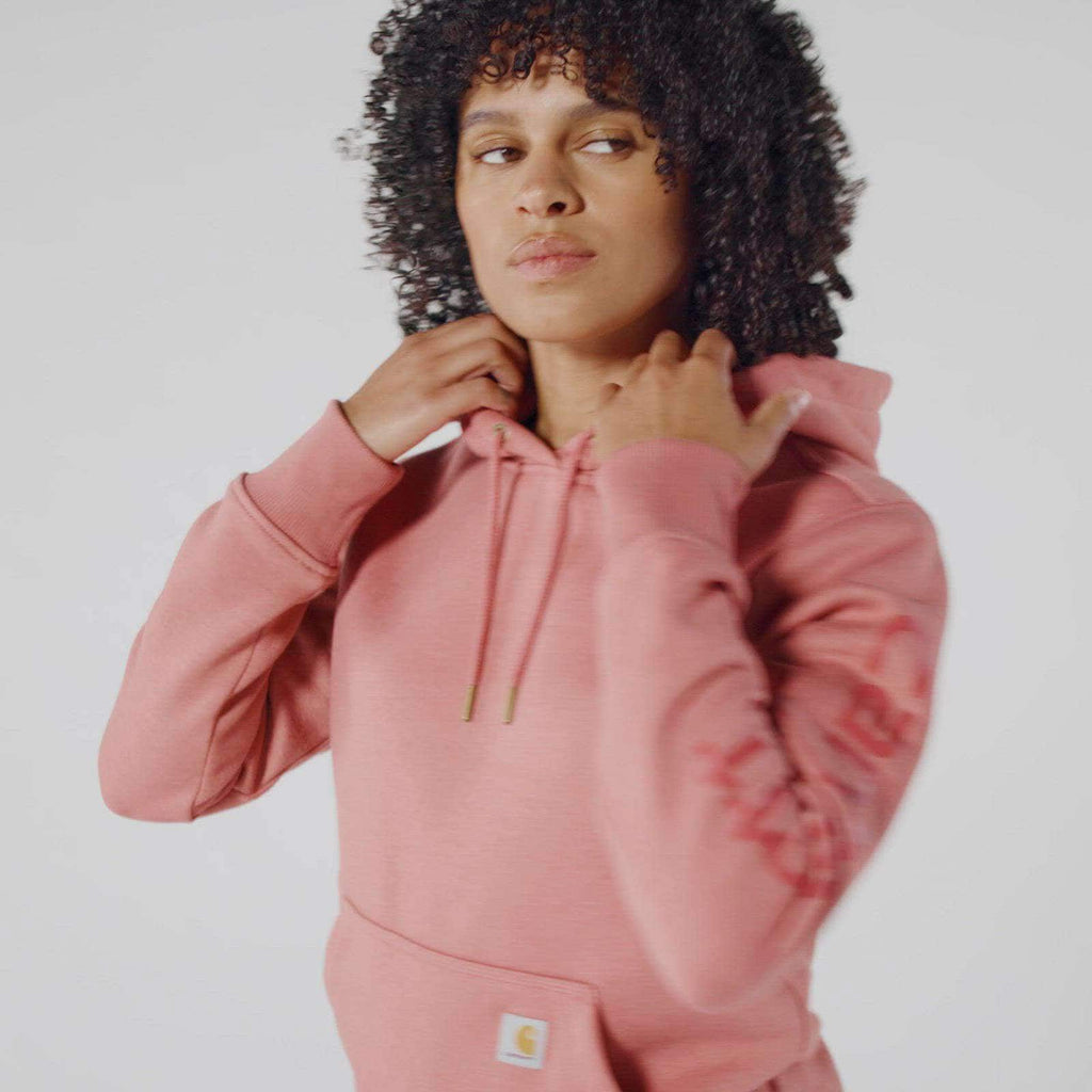 Women's iconic clarksburg relaxed fit fleece lined logo hoodie