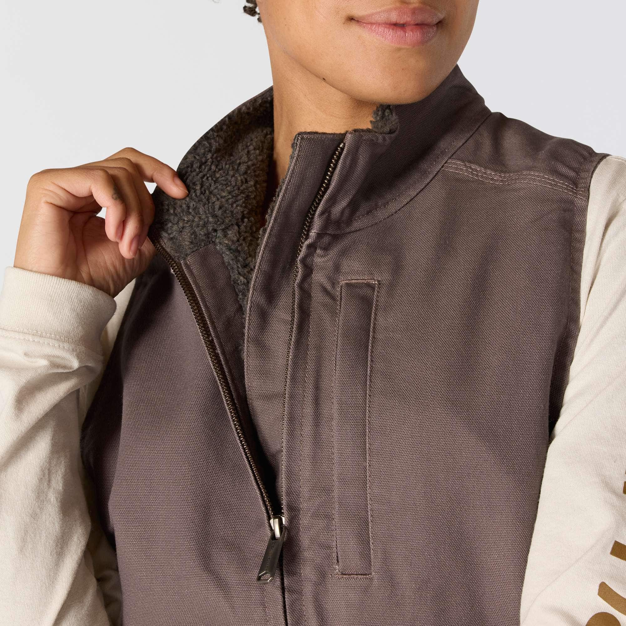 Women's washed duck sherpa-lined mock neck vest 
