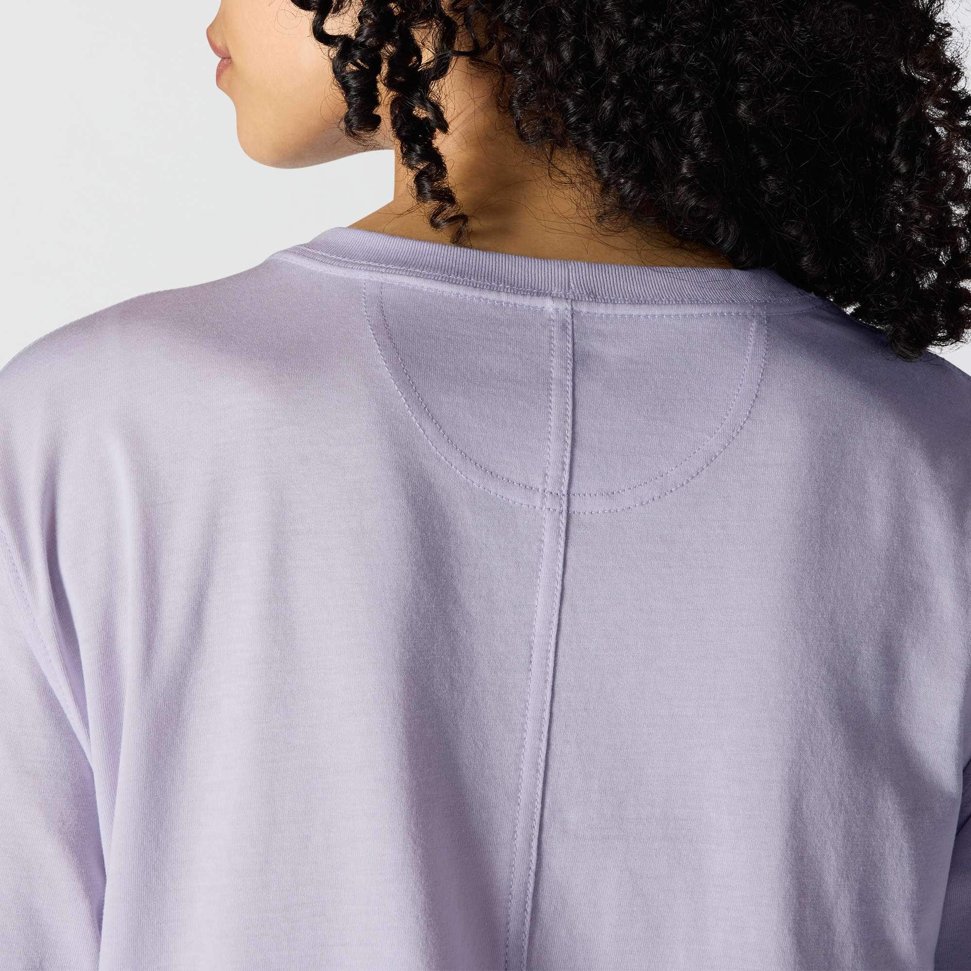 Women's tencel loose fit long sleeve crewneck pocket t-shirt