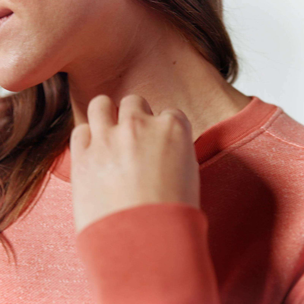 Women's lightweight tencel crewneck sweatshirt
