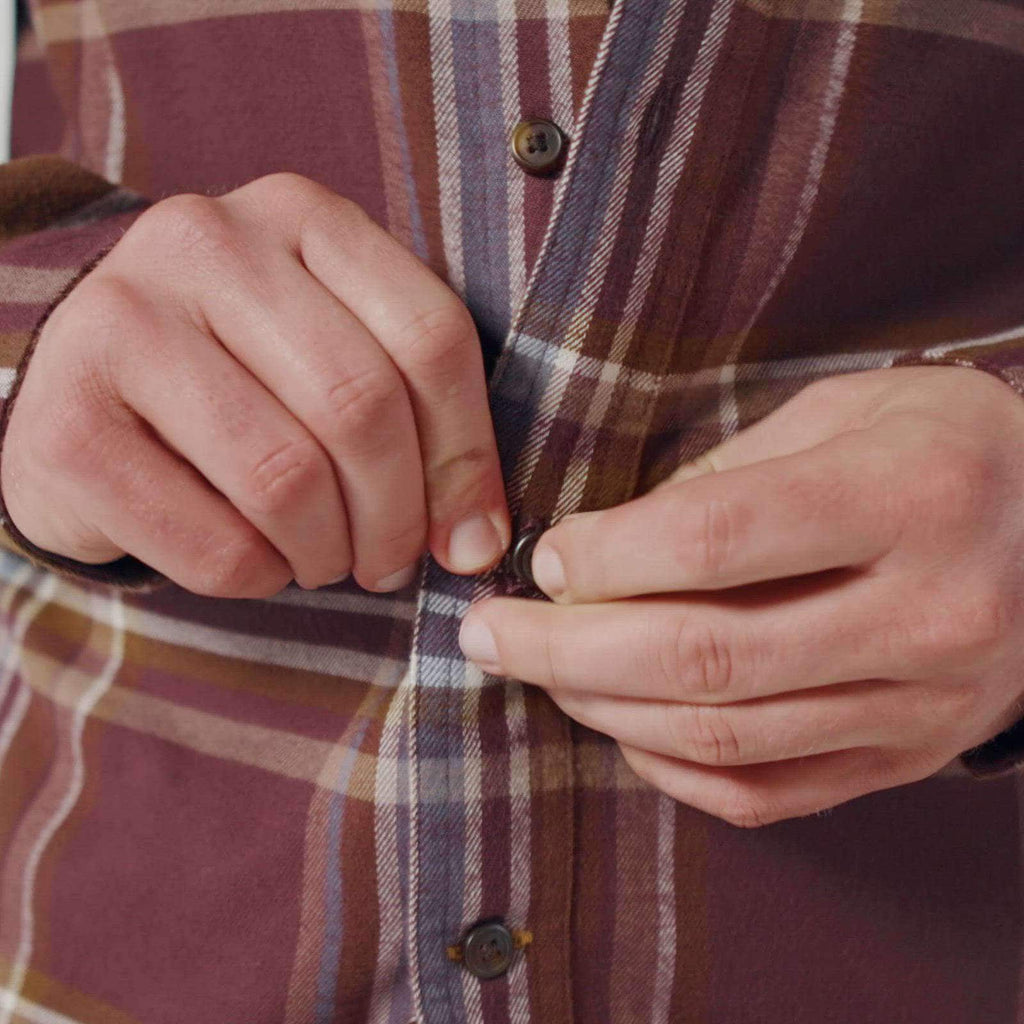 Rugged flex™ relaxed fit midweight flannel long-sleeve plaid shirt