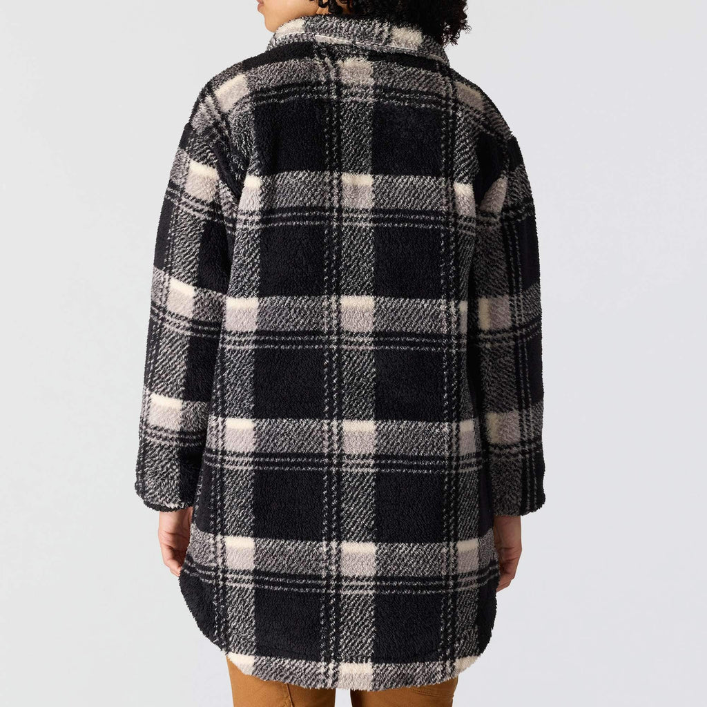 Women's loose fit plaid fleece jacket