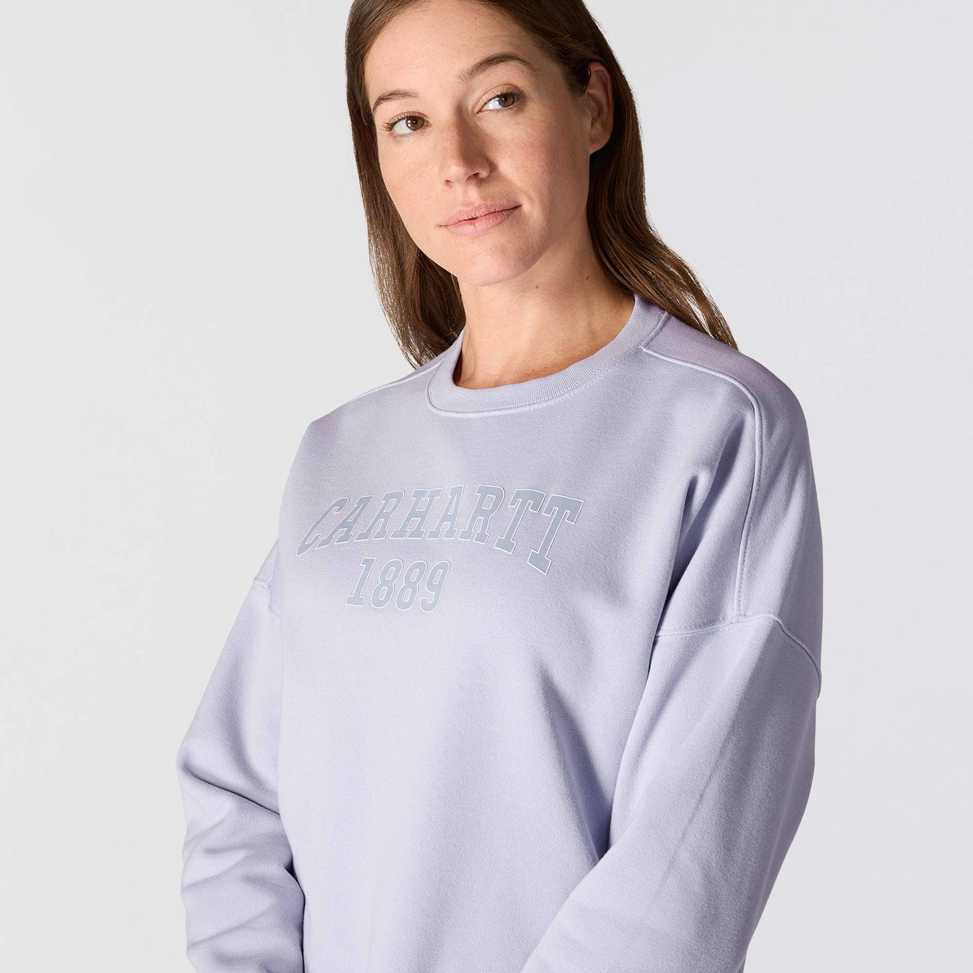 Women's loose fit midweight carhartt 1889 graphic crewneck sweatshirt