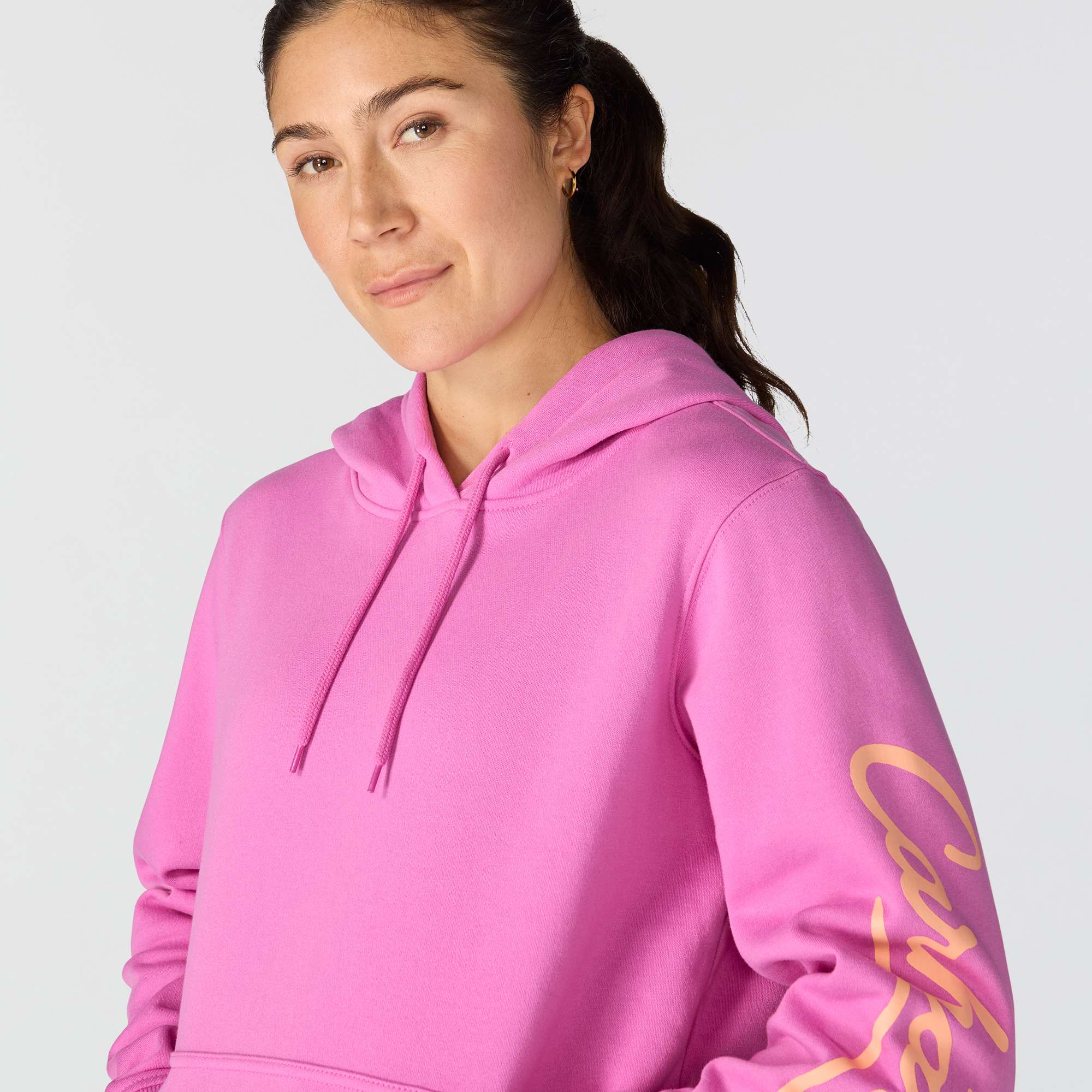 Women's sawyer script logo sleeve hoodie