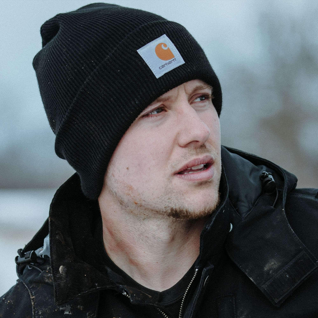 A18 knit cuffed beanie
