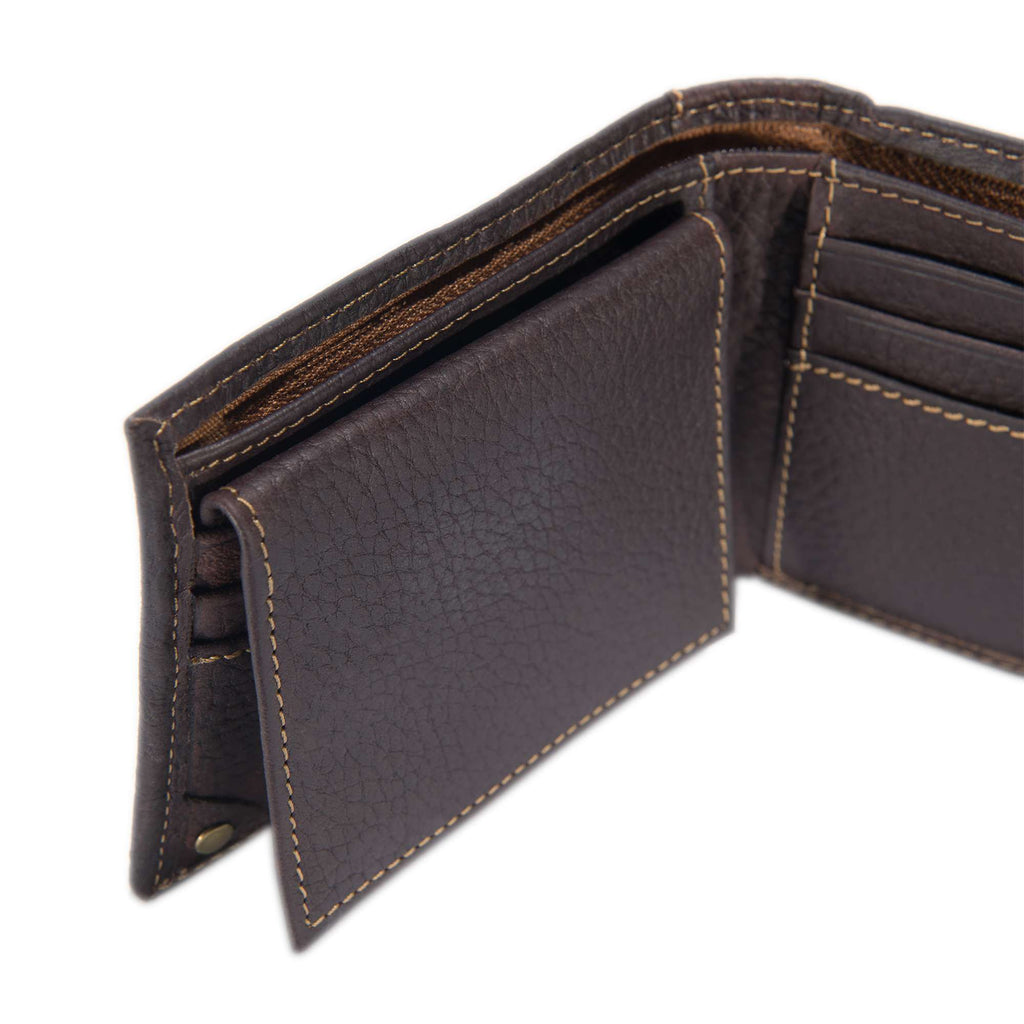 Pebble leather passcase wallet