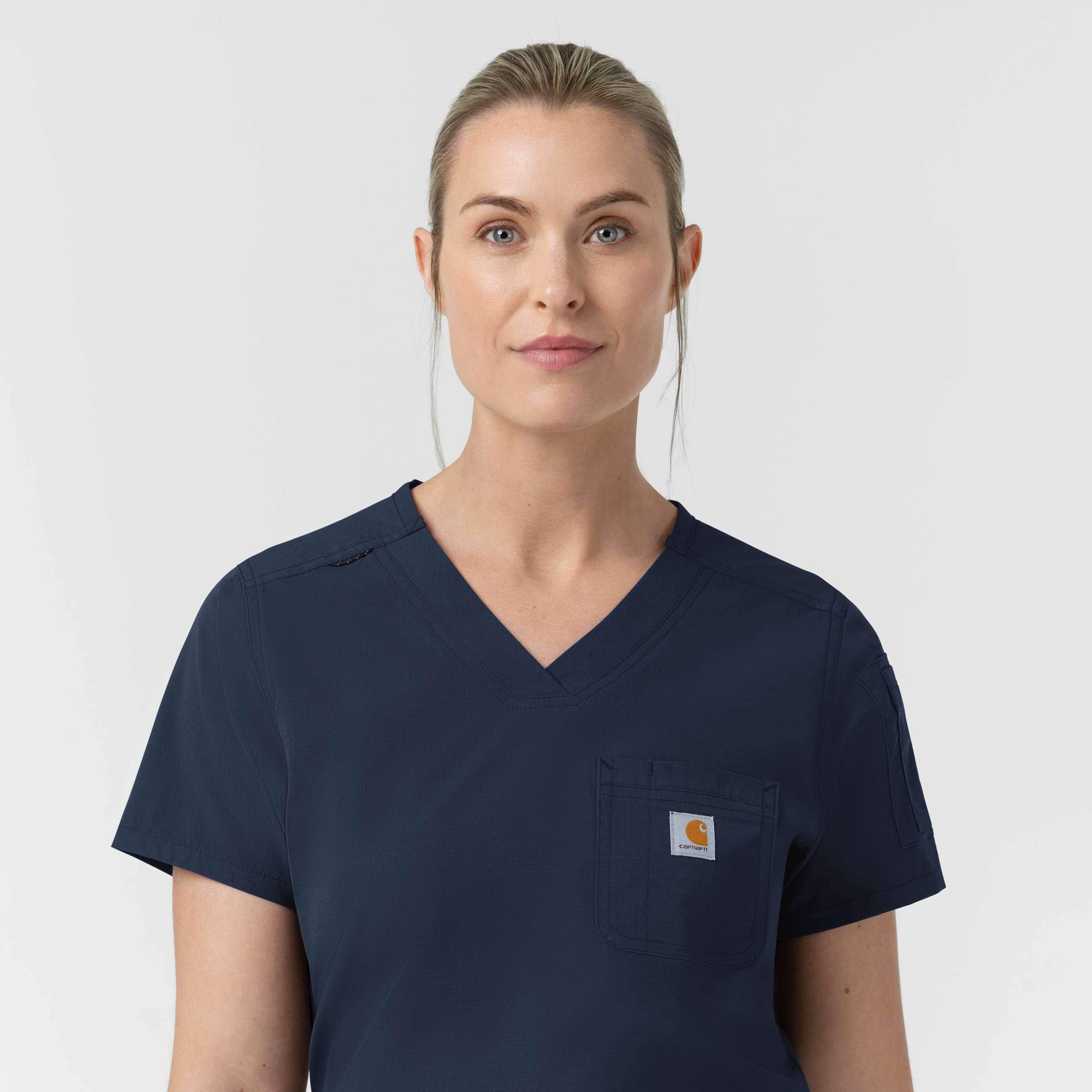 Women's rugged flex fld tuck-in scrub top