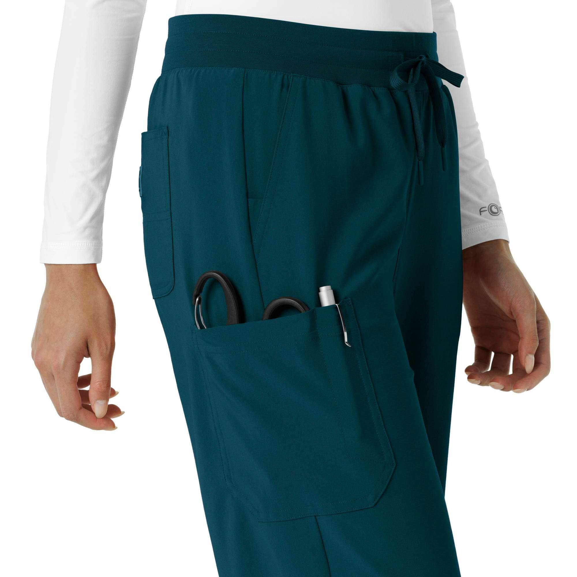 Women's force cross-flex boot cut scrub pant
