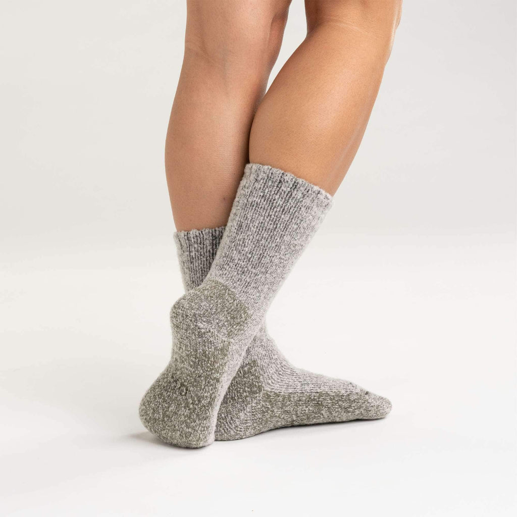 Women's heavyweight wool blend crew sock