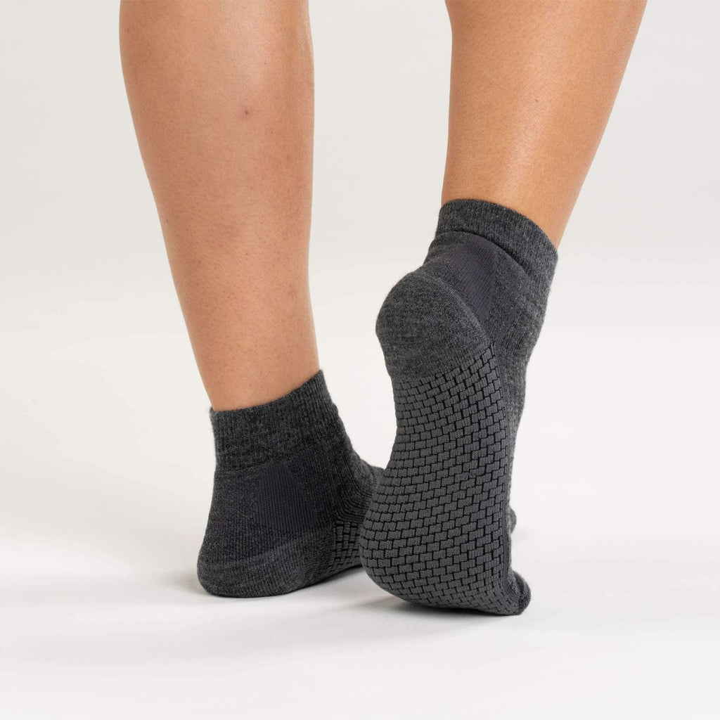 Women's carhartt force® grid midweight merino wool blend quarter sock